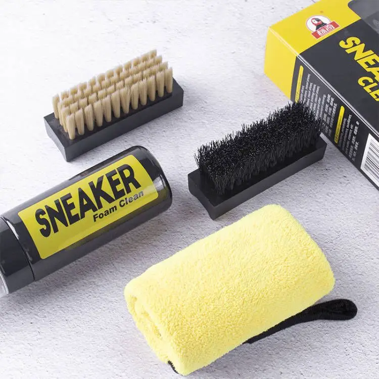Watervrij schuim Sneakers Clea - Sneaker Care Suede recensie en prijs